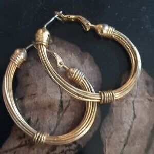 Wire Hoop Earrings